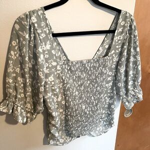 Abercrombie and Fitch Adjustable Top